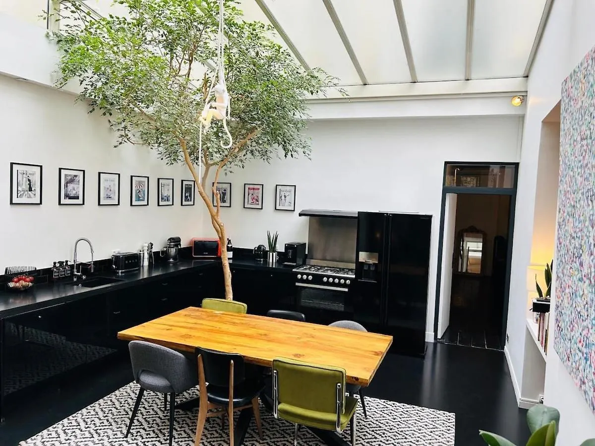 Loft In Paris Apartment 0*,  France